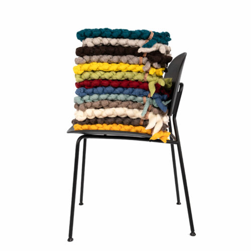 Sitzkissen quadratisch Schafwolle Stapel Stuhl Stuhlkissen Wolle 35 x 35 cm
